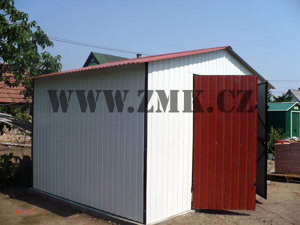 ZMK.Sklad montovaný plechový 3 x 3 m,sedlová střecha,dvoukřídlá vrata,barva RAL