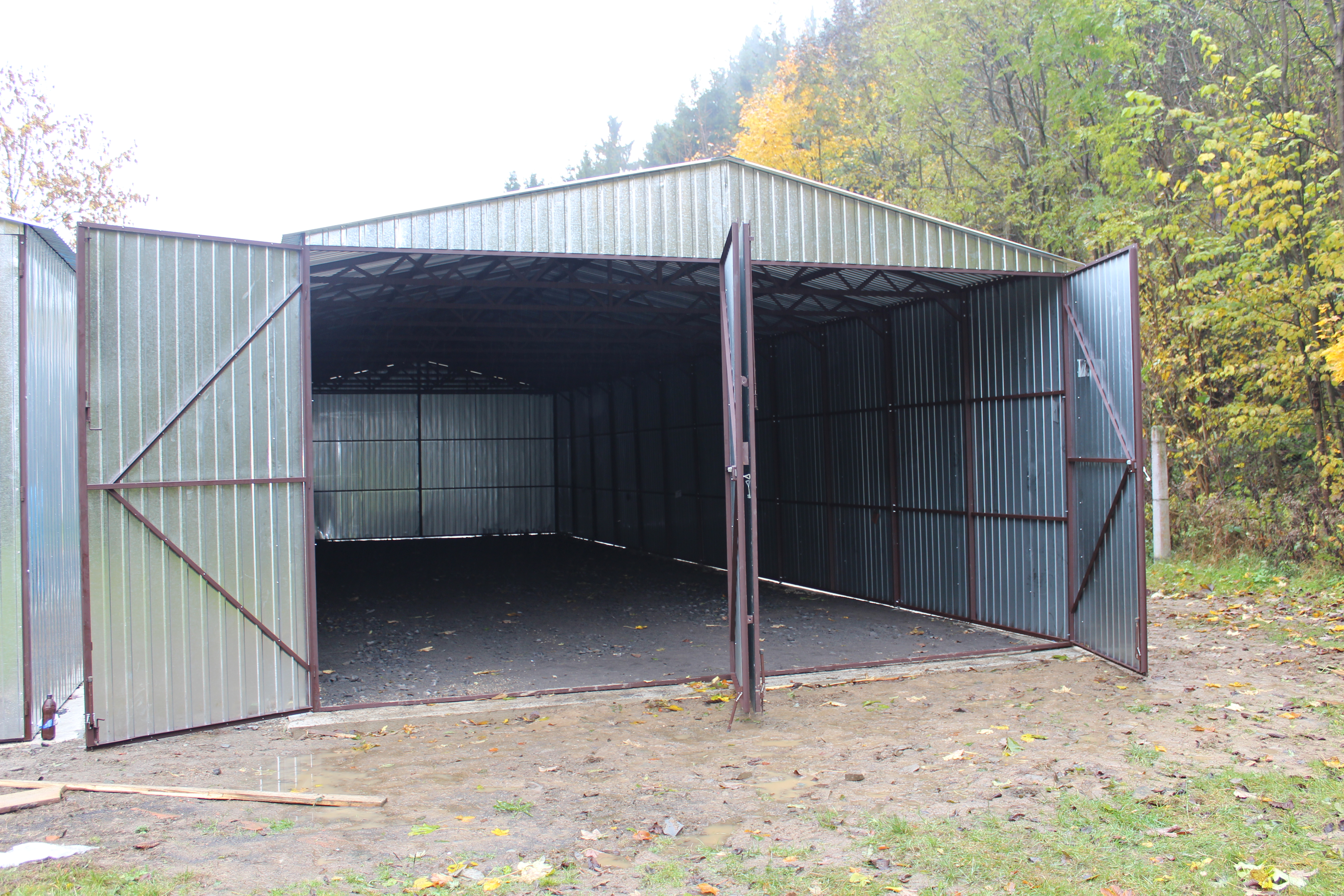 ZMK.Hospodářská plechová hala,garáž 6 x 18 m výška 3 m 